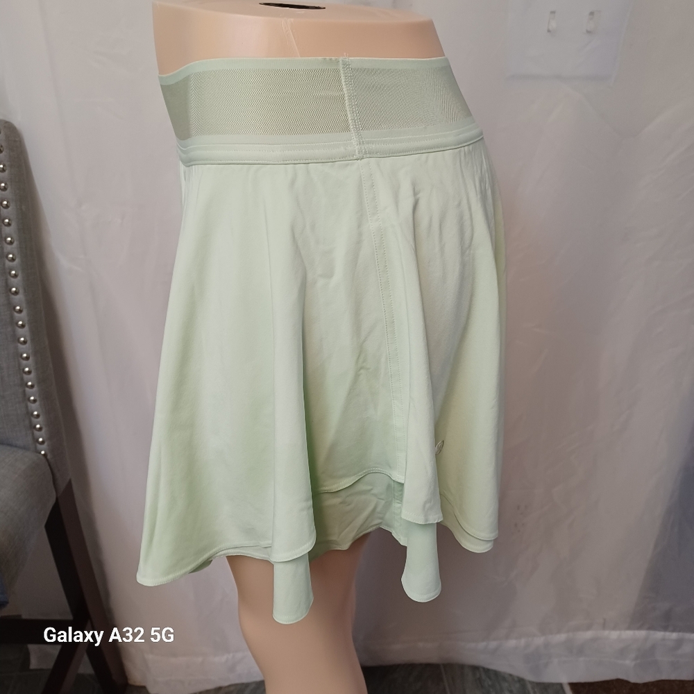 Lululemon Athletica Green Mini Skater Skirt Casual Size 6 - Picture 5 of 11